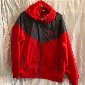 Ohio State windbreaker jacket good for a woman or man. Barely worn.